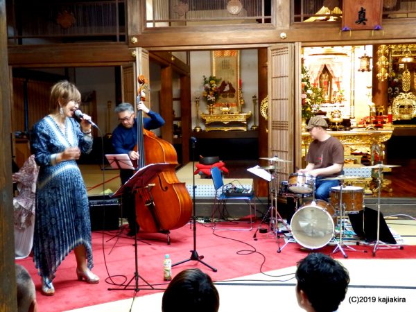 ジャズミュージック・イン・白藤＠安了寺［燕市八王子］